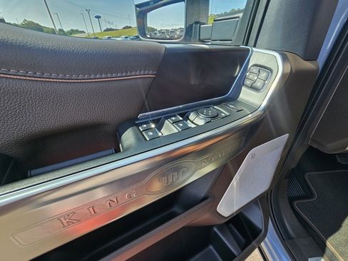 New 2025 Ford F250 King Ranch w/ Chrome Package image 26