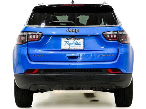Used 2025 Jeep Compass Limited AWD/4WD image 6