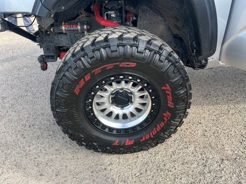 Used 2020 Toyota Tacoma 4x4 Double Cab image 25