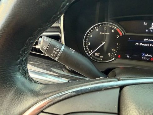 Used 2020 Cadillac XT5 Premium Luxury image 47