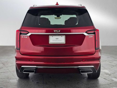 Certified 2024 Cadillac XT6 Premium Luxury w/ Technology Package FWD image 4