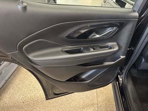 Used 2024 GMC Terrain AT4 w/ Infotainment Package II image 12