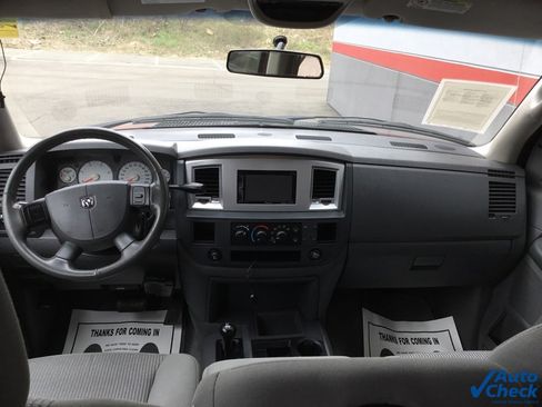 Used 2006 Dodge Ram 2500 Truck SLT image 37