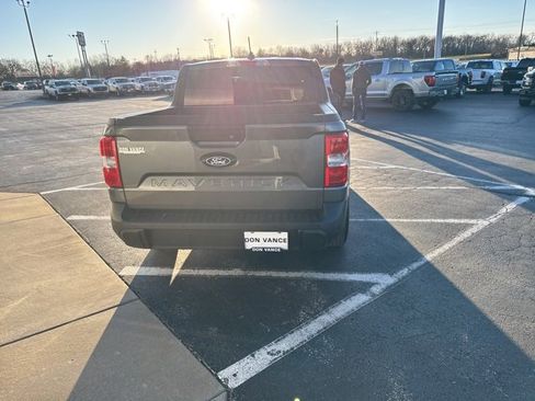 Used 2025 Ford Maverick XL image 5