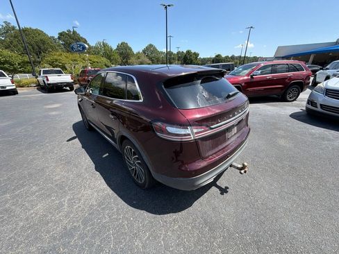 Used 2019 Lincoln Nautilus Reserve FWD image 14