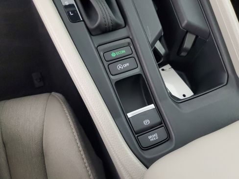 Used 2024 Honda Accord EX image 17