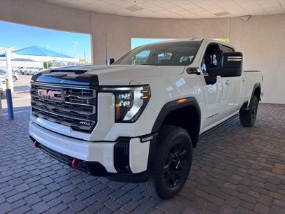 Used 2025 GMC Sierra 2500 AT4 w/ AT4 Premium Plus Package