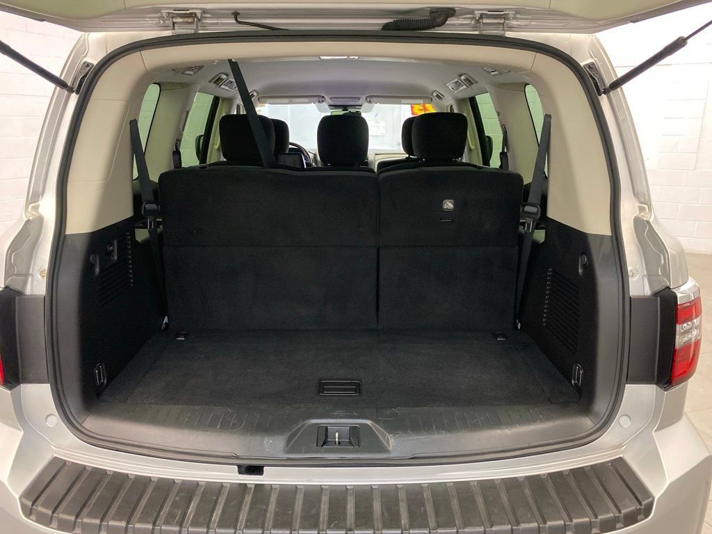 Used 2023 Nissan Armada S AWD/4WD image 25
