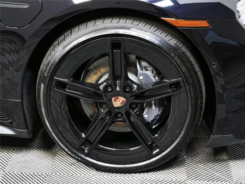 New 2026 Porsche Taycan RWD image 39