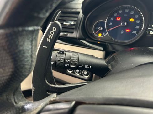 Used 2018 Maserati GranTurismo Sport image 14