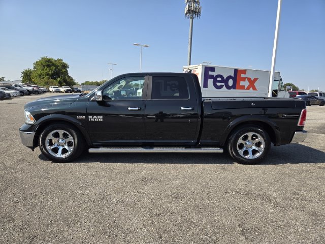 Used 2017 RAM 1500 Laramie AWD/4WD image 4