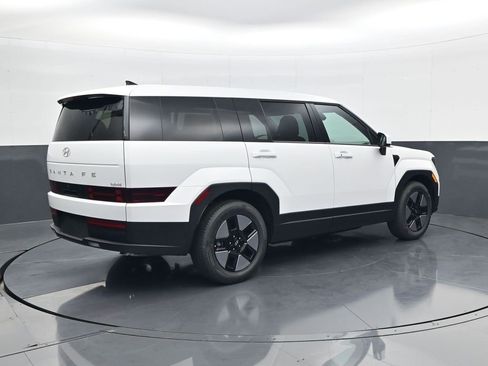 New 2026 Hyundai Santa Fe SE image 5