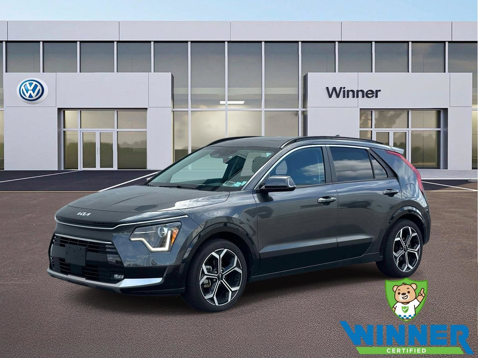 Used 2024 Kia Niro EX Touring FWD 360° Tour