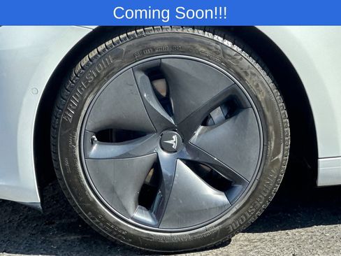 Used 2020 Tesla Model 3 Standard Range Plus image 25