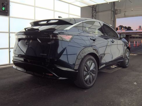Certified 2023 Nissan Ariya FWD image 3