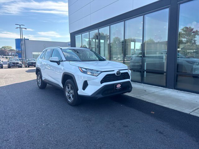 Used 2023 Toyota RAV4 XLE w/ Convenience Package AWD/4WD image 1