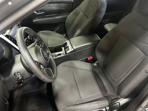 Used 2024 Hyundai Tucson SE image 5