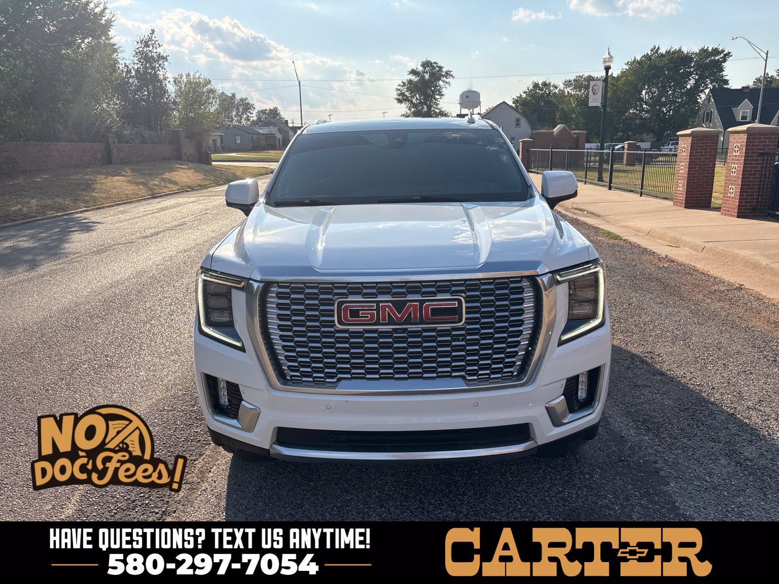 Used 2021 GMC Yukon XL Denali RWD image 3