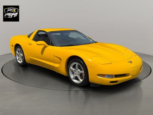 Used 2000 Chevrolet Corvette Coupe w/ Memory Pkg RWD image 7