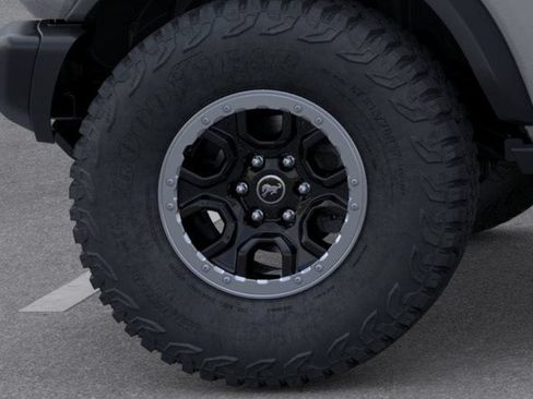 New 2026 Ford Bronco Badlands w/ Sasquatch Package AWD/4WD image 25