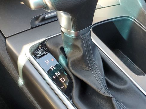 Used 2019 Kia Optima LX image 30