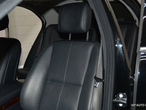 Used 2007 Mercedes-Benz S 550 4MATIC image 13