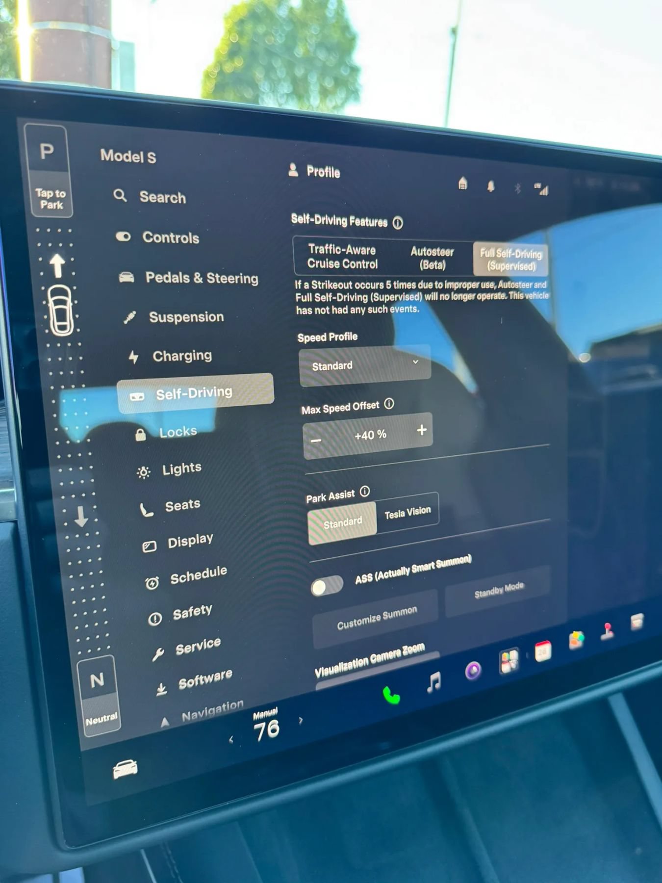 Used 2022 Tesla Model S Standard Range AWD/4WD image 31