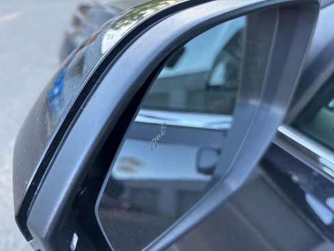 Used 2024 Volkswagen Atlas SE image 24