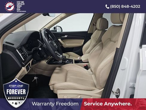 Used 2023 Audi Q5 2.0T Premium Plus w/ Premium Plus Package AWD/4WD image 5