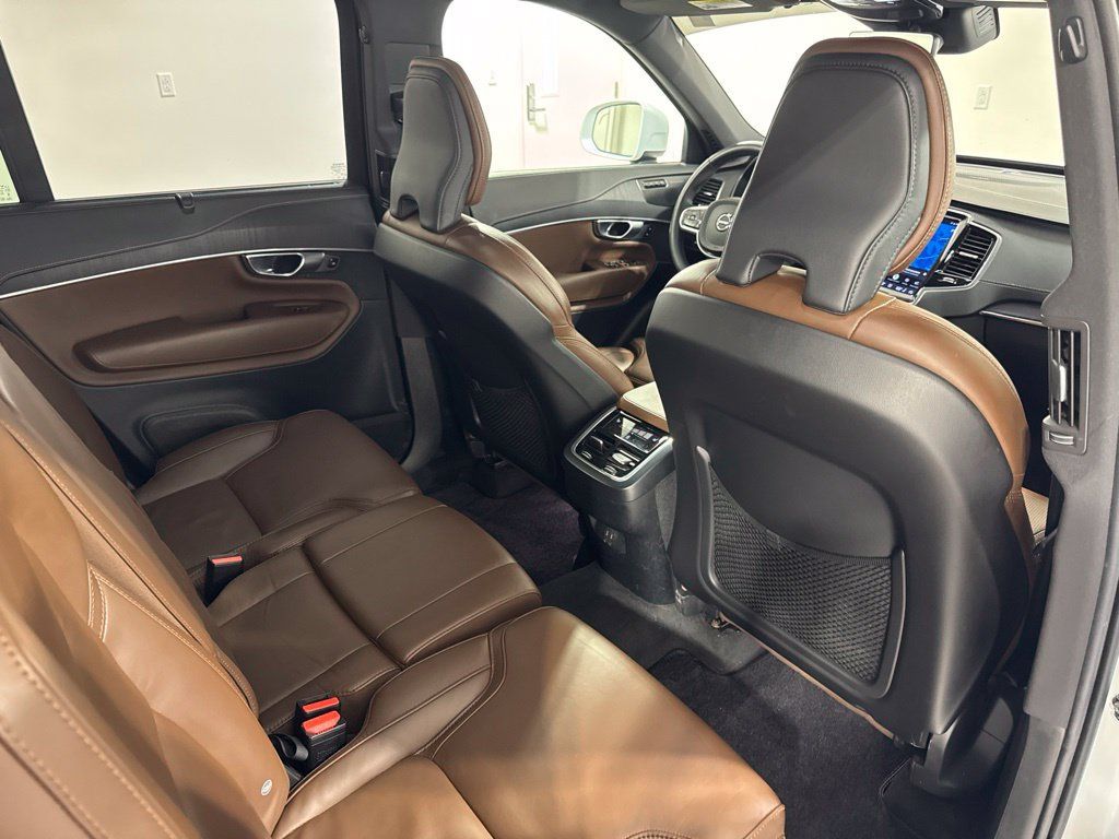 Certified 2024 Volvo XC90 B6 Ultimate w/ Protection Package Premier AWD/4WD image 24