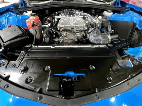 Used 2022 Chevrolet Camaro LS image 10