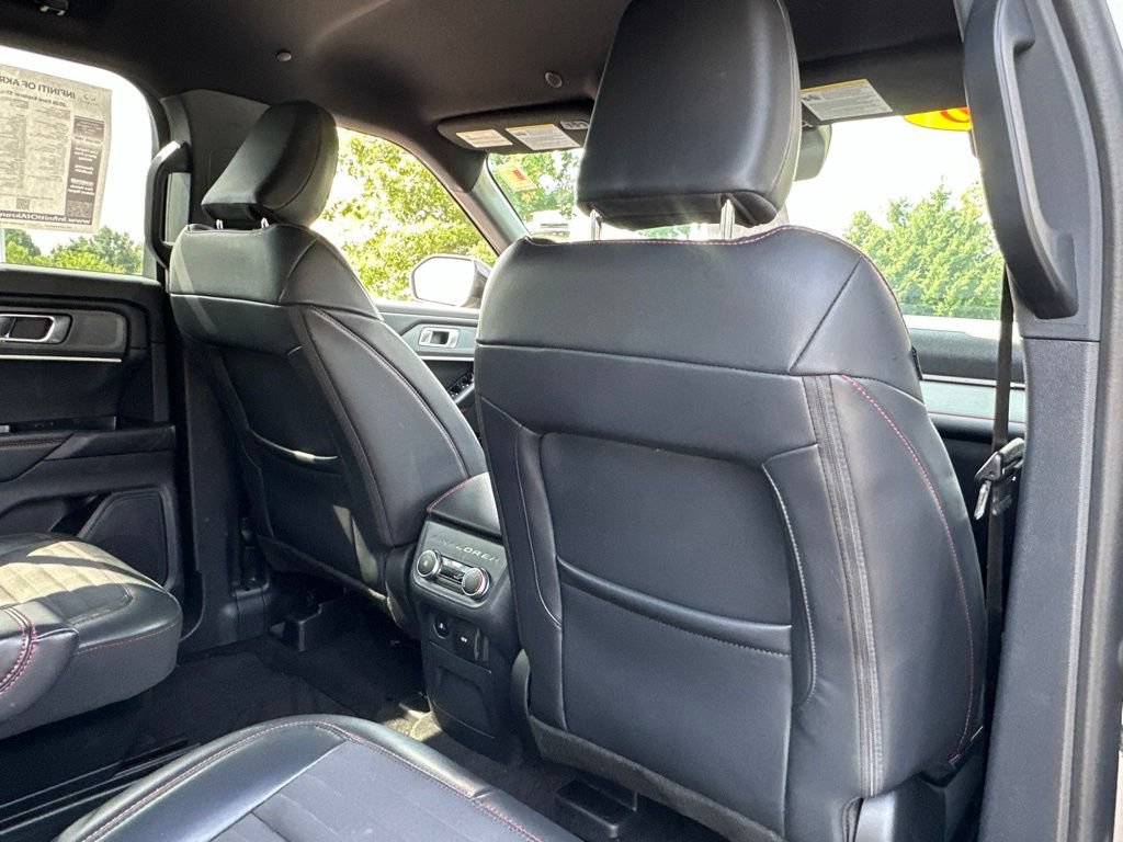 Used 2026 Ford Explorer ST-Line AWD/4WD image 28