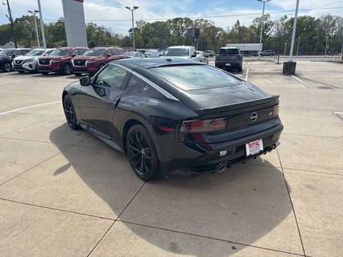 New 2026 Nissan Z Performance w/ Floor Mat Package RWD image 5