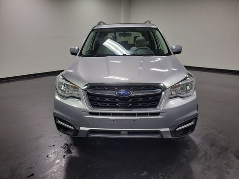 Used 2017 Subaru Forester 2.5i Premium w/ All-Weather Package AWD/4WD image 2