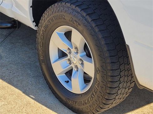 Used 2019 RAM 1500 Tradesman w/ Chrome Plus Package image 7