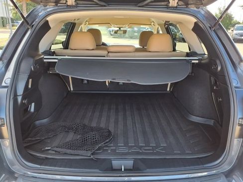 Used 2019 Subaru Outback 2.5i Premium AWD/4WD image 8