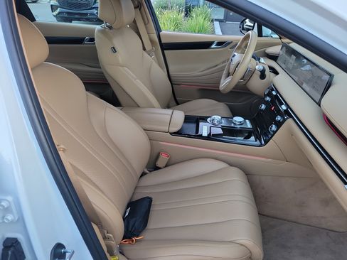 Certified 2026 Genesis G80 2.5T AWD/4WD image 16