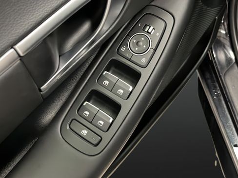 Used 2024 Hyundai Sonata SEL w/ Convenience Package FWD image 22