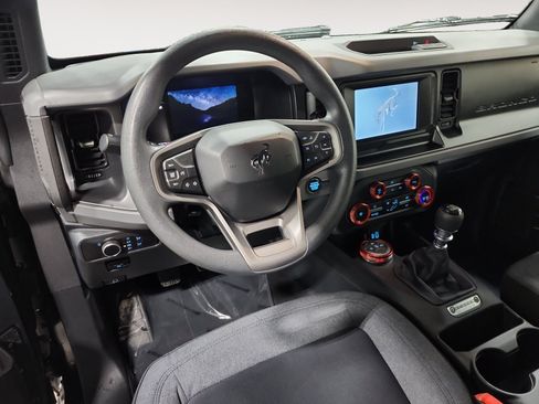 Used 2023 Ford Bronco 2-Door AWD/4WD image 10