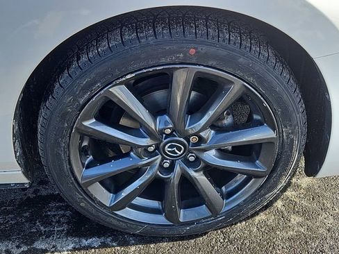 Used 2023 MAZDA MAZDA3 s image 10