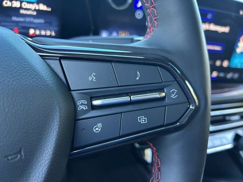 Used 2024 Chevrolet Traverse RS w/ LPO, Floor Liner Package image 29