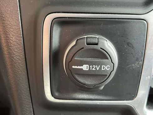 Used 2019 Jeep Wrangler Unlimited Rubicon AWD/4WD image 32