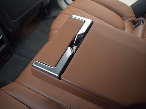 Used 2026 BMW X7 M60i image 20