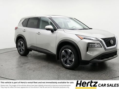 Used 2025 Nissan Rogue SV AWD/4WD image 1