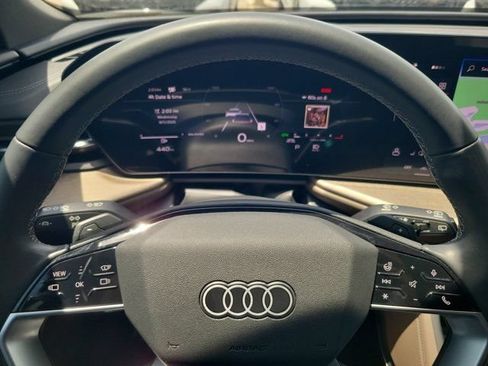 Certified 2025 Audi Q5 Premium w/ Premium Plus AWD/4WD image 20