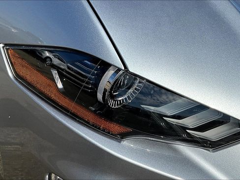 Used 2022 Ford Mustang Convertible w/ Equipment Group 101A image 27