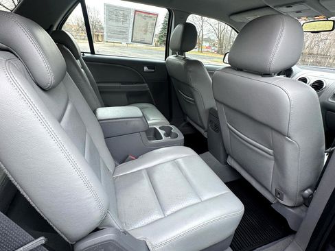 Used 2006 Ford Freestyle SEL image 38