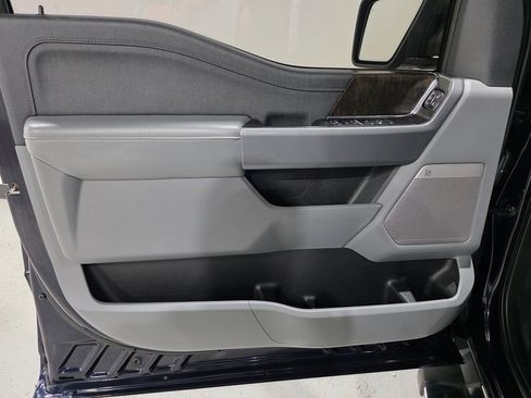 Used 2021 Ford F150 Lariat image 18