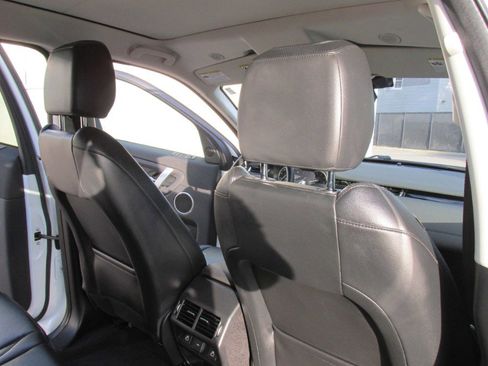 Used 2021 Land Rover Discovery Sport S image 65
