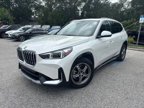 Used 2025 BMW X1 xDrive28i AWD/4WD image 2